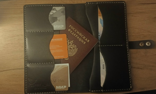 Портмоне из натуральной кожи ручной работы